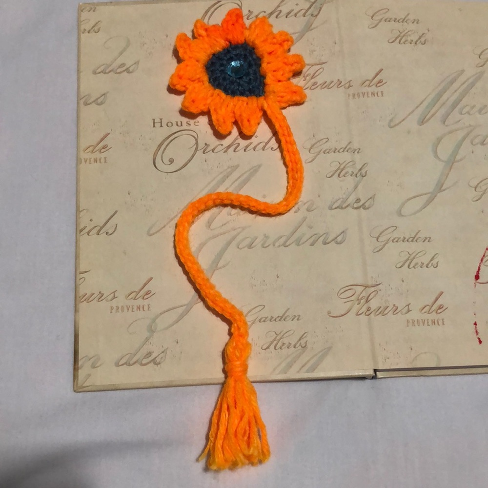 Flower Crochet Bookmark